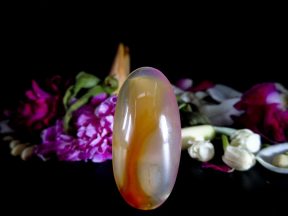 MUSTIKA PELARISAN KYAI SEMAR