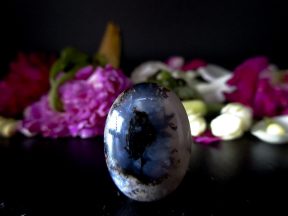 MUSTIKA PELARIS DAGANG KAKI LIMA